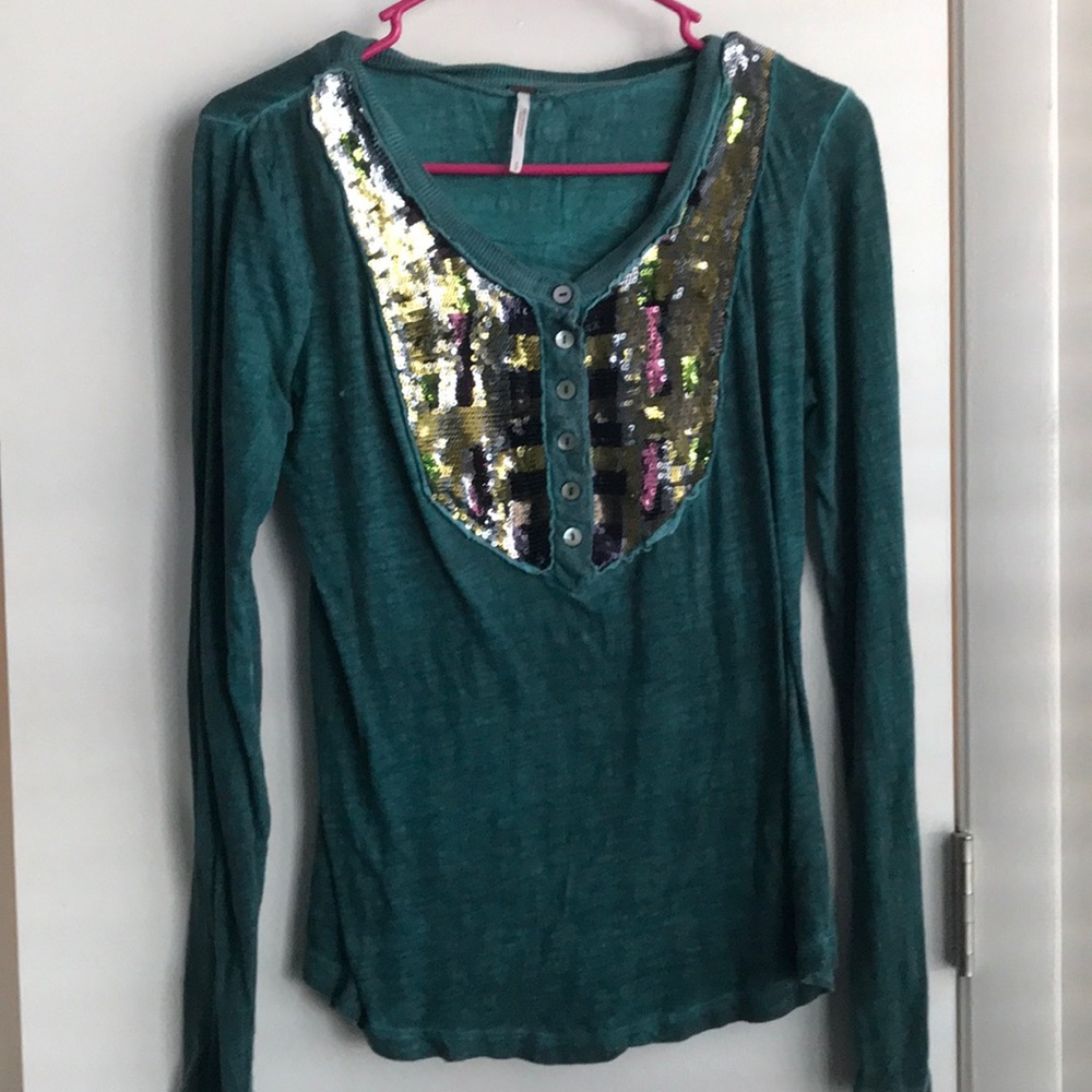FREE PEOPLE LONG SLEEVE TEE